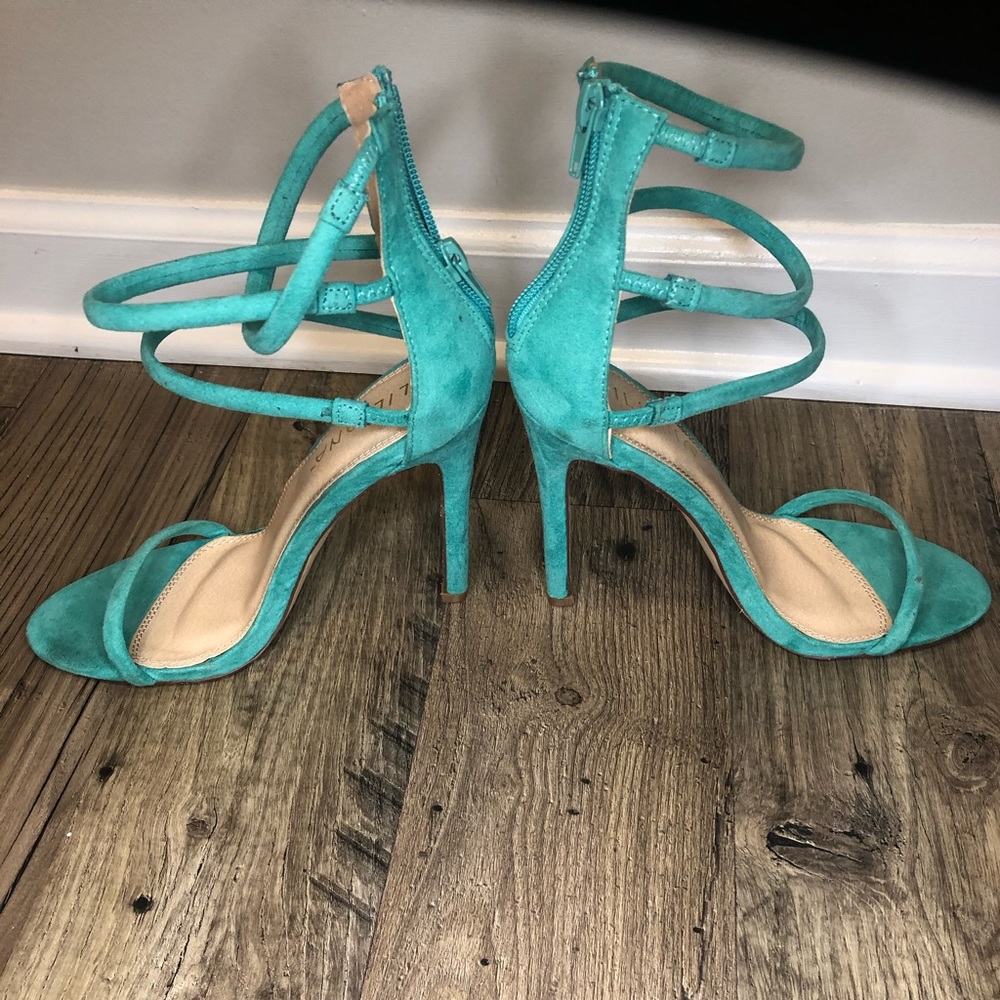Cute Teal Strappy Heel